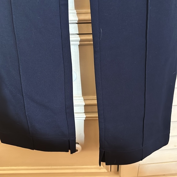 Lysse New York Navy Stretch Light Weight Ponte True Navy Pants Size Small NWT - Picture 3 of 10